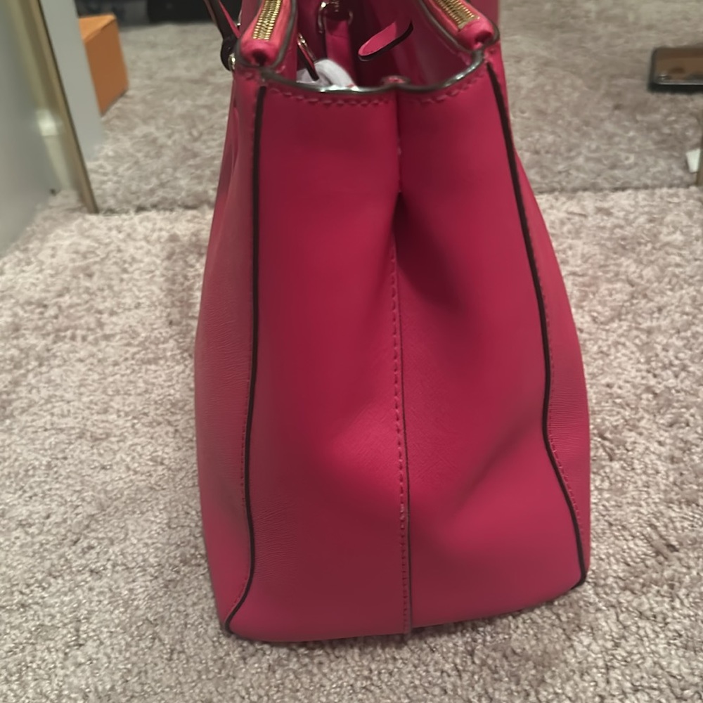 Kate Spade Purse - Picture 4 of 12
